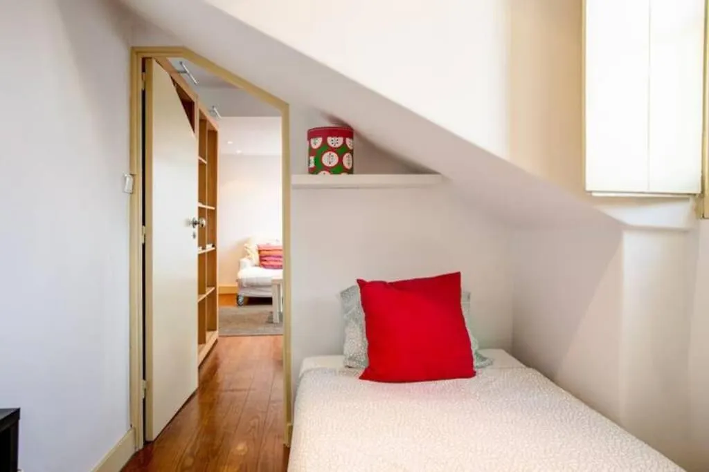 Balcony Apartment In Lisbon Center 0*,  פורטוגל